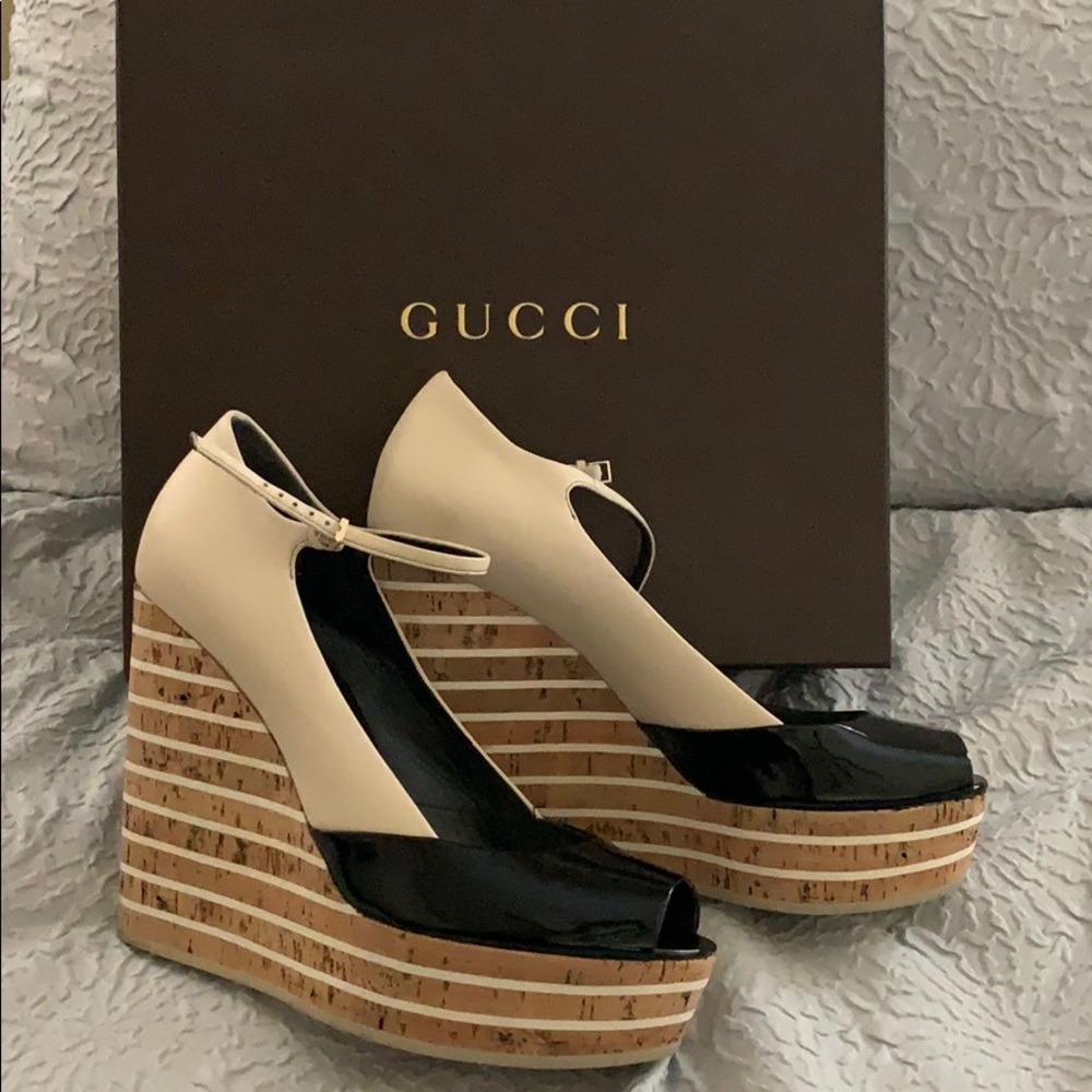 Gucci Wedges